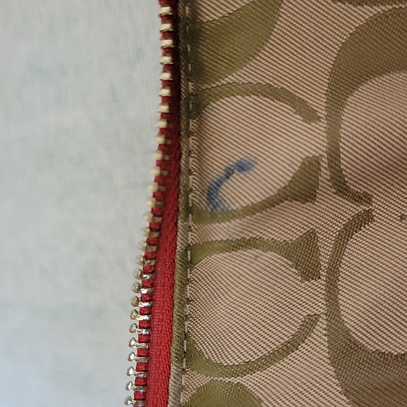 Coach Vintage red leather legacy crossbody messenger - Picture 15 of 16